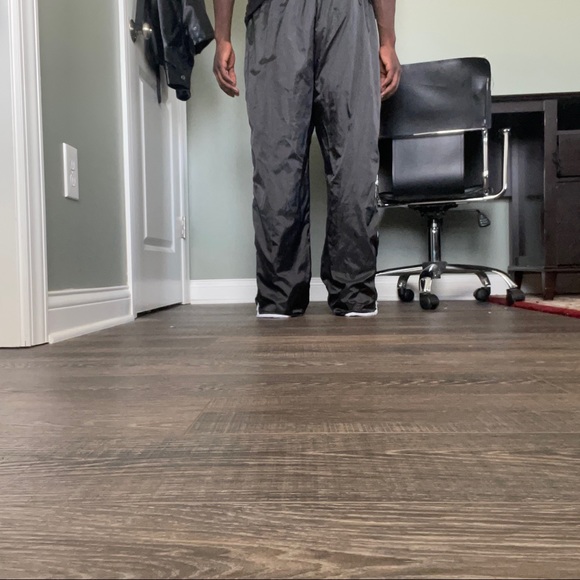 LEI black Zipper throwback pants ( 2XL, barely worn) - Picture 4 of 4